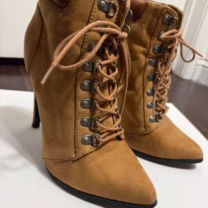 Forever-21 Women's Tan and Brown Boots